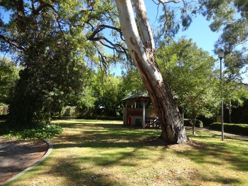 36/2 Pengilly Road, Orelia WA 6167