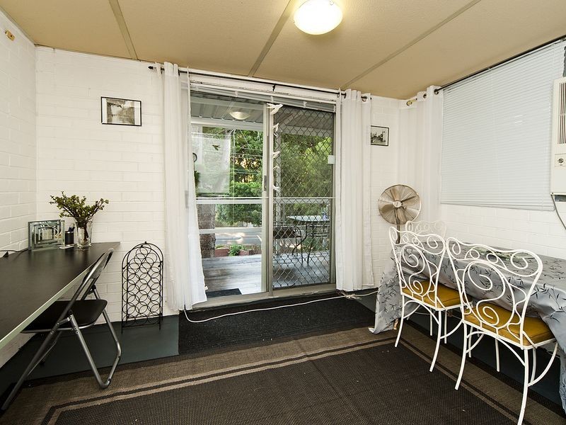 1 Inglis Court, Medina WA 6167