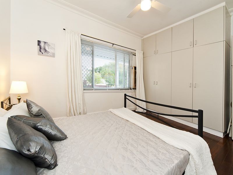 1 Inglis Court, Medina WA 6167