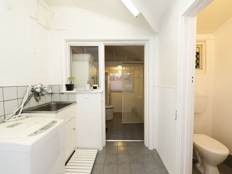 1 Inglis Court, Medina WA 6167