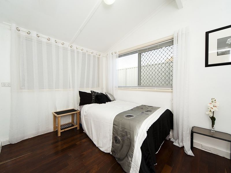 1 Inglis Court, Medina WA 6167