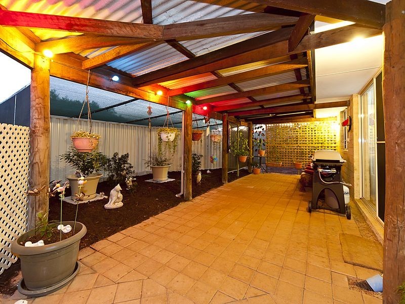 9 Cawdor Lane, Orelia WA 6167