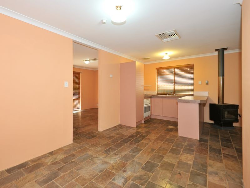 7 Salter Place, Parmelia WA 6167