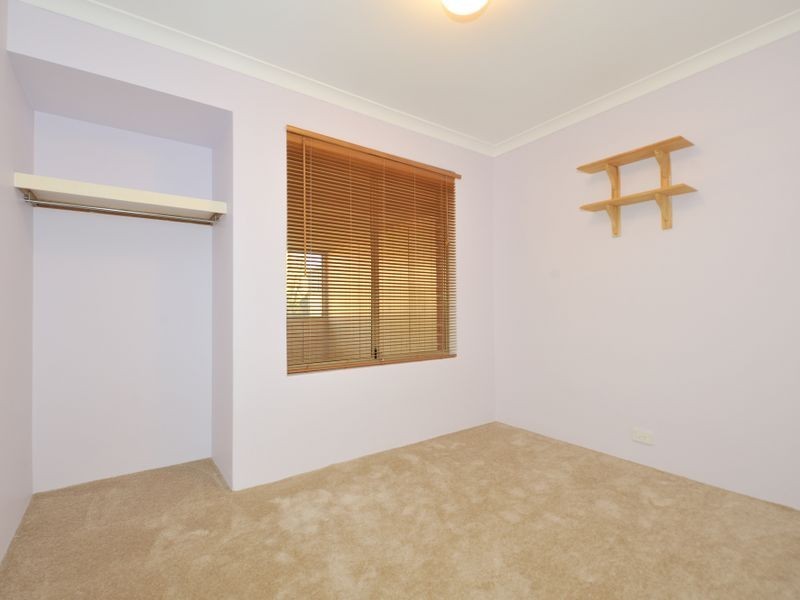 7 Salter Place, Parmelia WA 6167