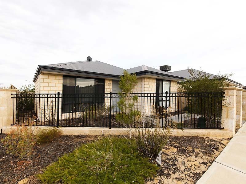 1 Datchet Turn, Bertram WA 6167