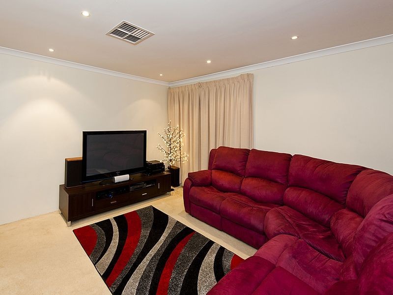 7 Greenham Way, Bertram WA 6167