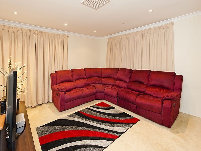 7 Greenham Way, Bertram WA 6167