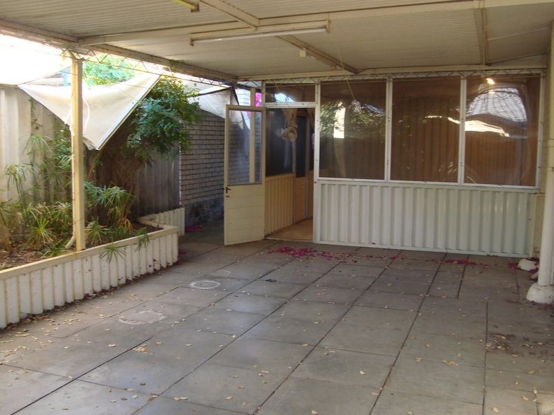 72 Summerton Road, Calista WA 6167