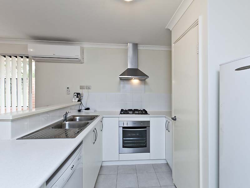 51 Bingfield Road East, Medina WA 6167