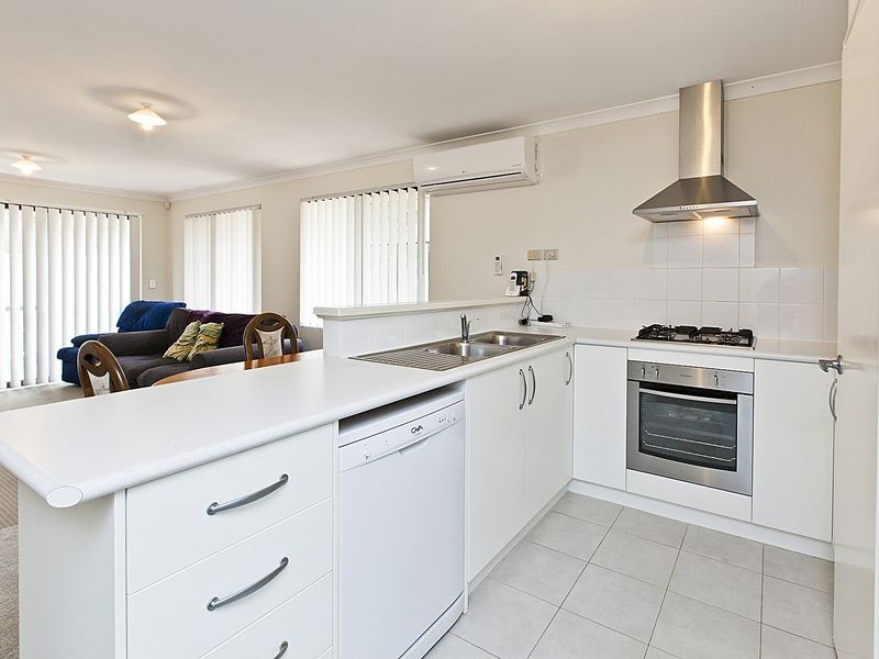 51 Bingfield Road East, Medina WA 6167