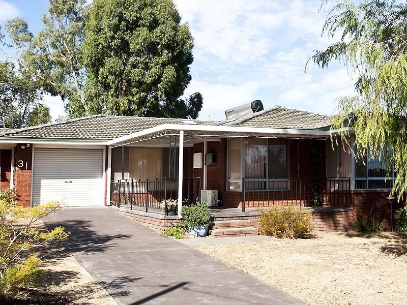 31 Nathaniel Way, Orelia WA 6167