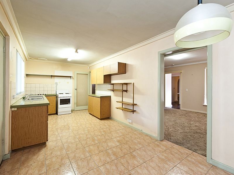 31 Nathaniel Way, Orelia WA 6167