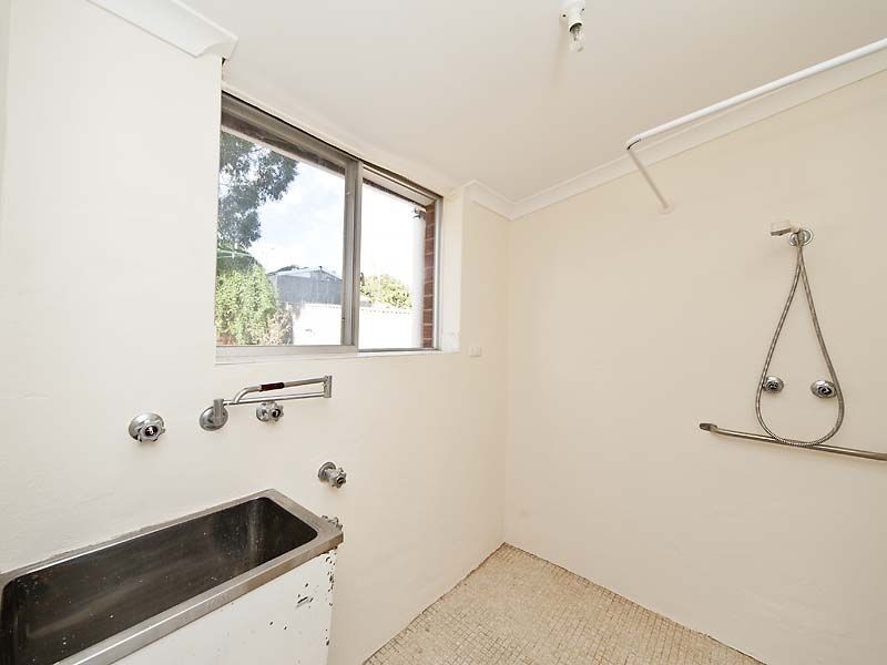 31 Nathaniel Way, Orelia WA 6167