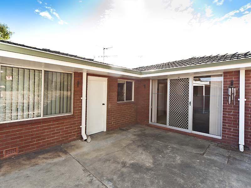 31 Nathaniel Way, Orelia WA 6167