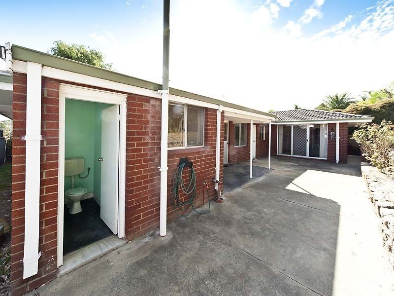 31 Nathaniel Way, Orelia WA 6167