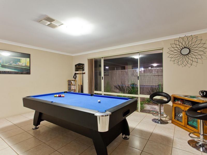 1 Bangor Way, Orelia WA 6167