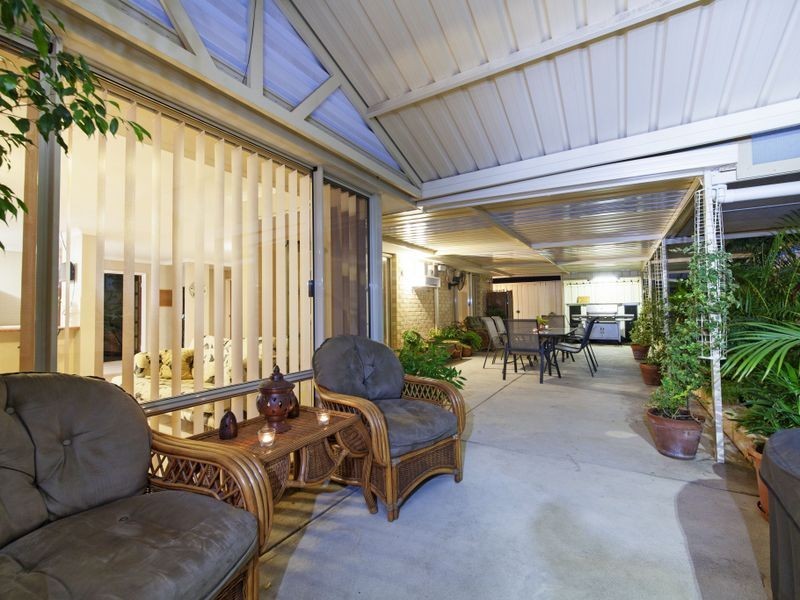 1 Bangor Way, Orelia WA 6167