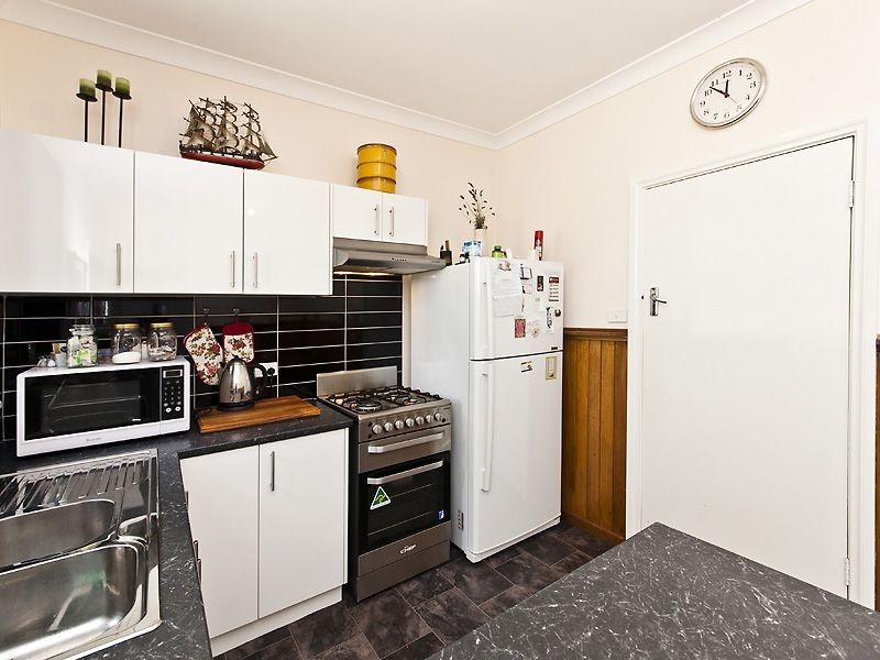 47 Kenton Way, Calista WA 6167