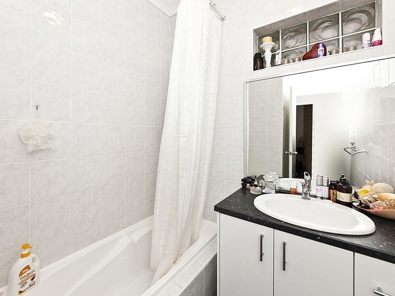 47 Kenton Way, Calista WA 6167