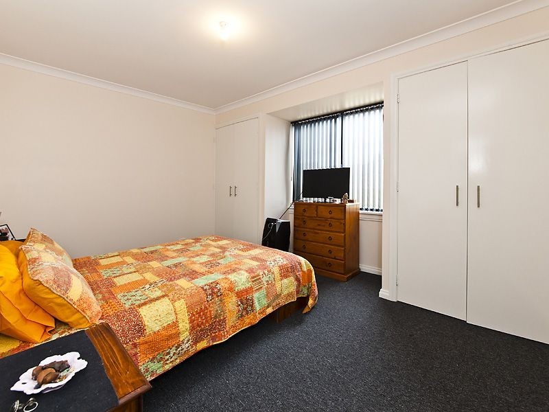 47 Kenton Way, Calista WA 6167