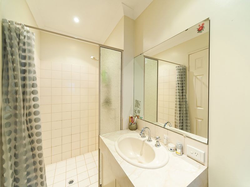 11 Brandon Mews, Parmelia WA 6167