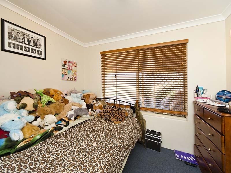 11 Brandon Mews, Parmelia WA 6167