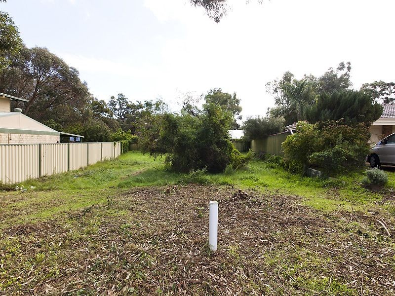 71B Perham Cresent, Leda WA 6170