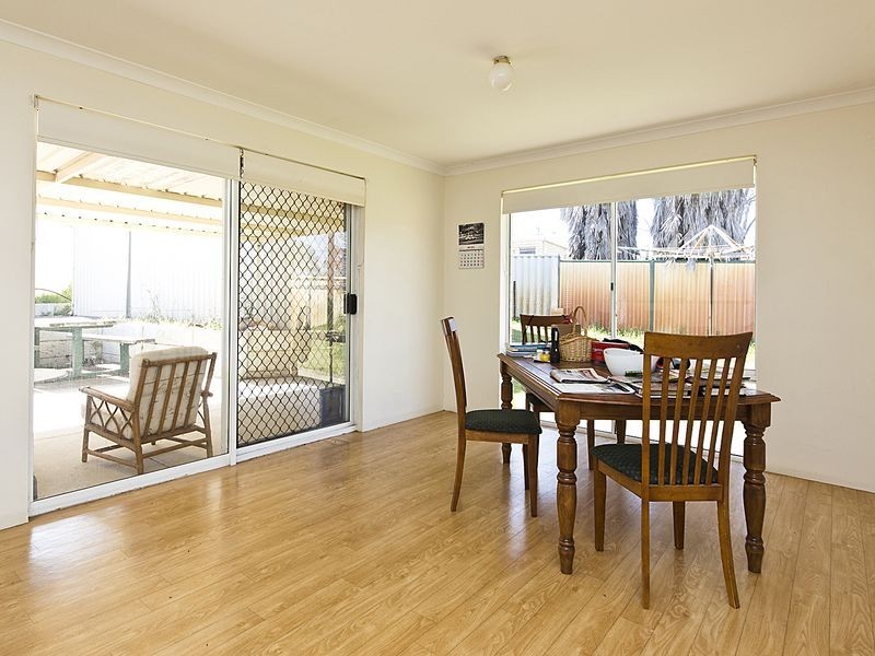 13 Cambey Mews, Parmelia WA 6167