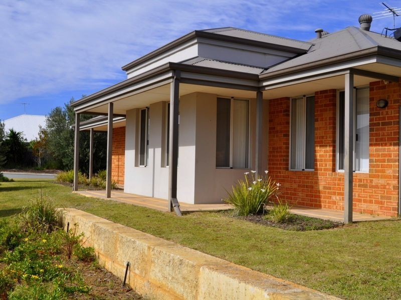 29 Weybridge Drive, Wellard WA 6170