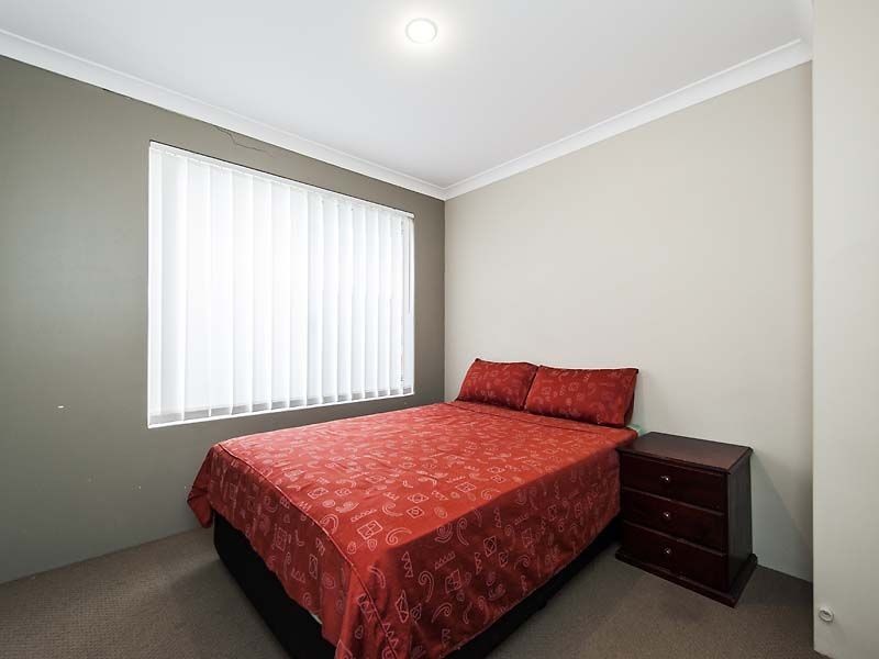 29 Weybridge Drive, Wellard WA 6170