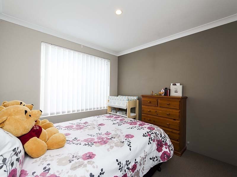 29 Weybridge Drive, Wellard WA 6170