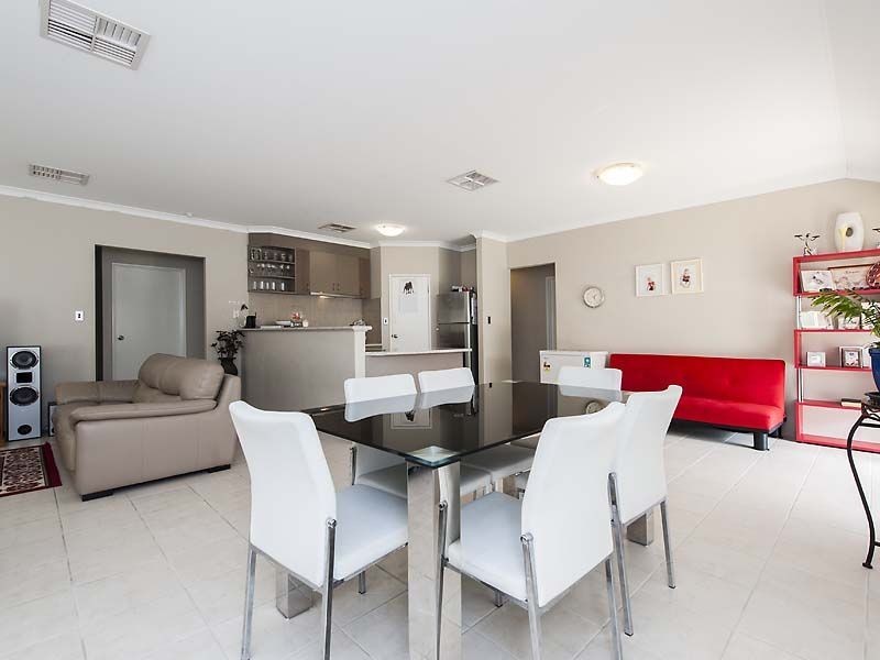 29 Weybridge Drive, Wellard WA 6170