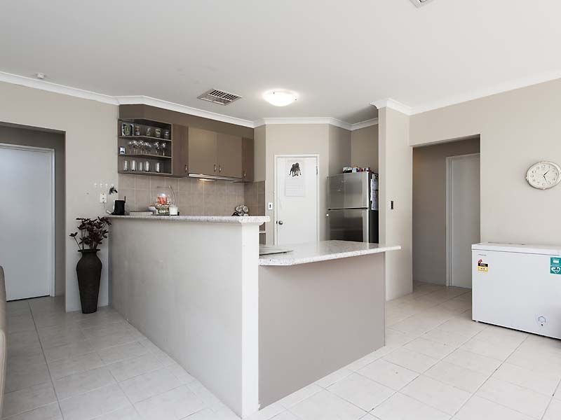 29 Weybridge Drive, Wellard WA 6170