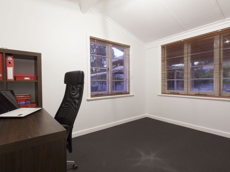 9 Walgreen Crescent, Calista WA 6167