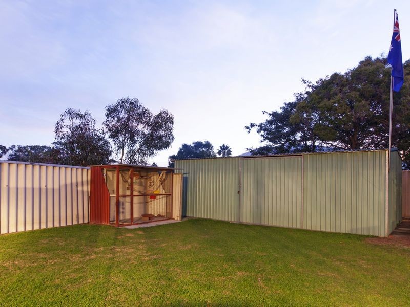 9 Walgreen Crescent, Calista WA 6167