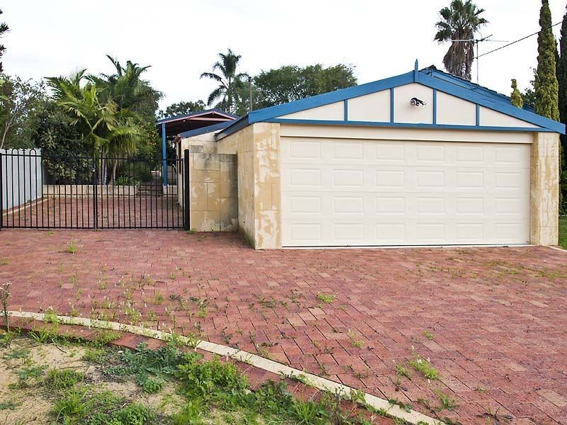 26 Coleman Road, Calista WA 6167