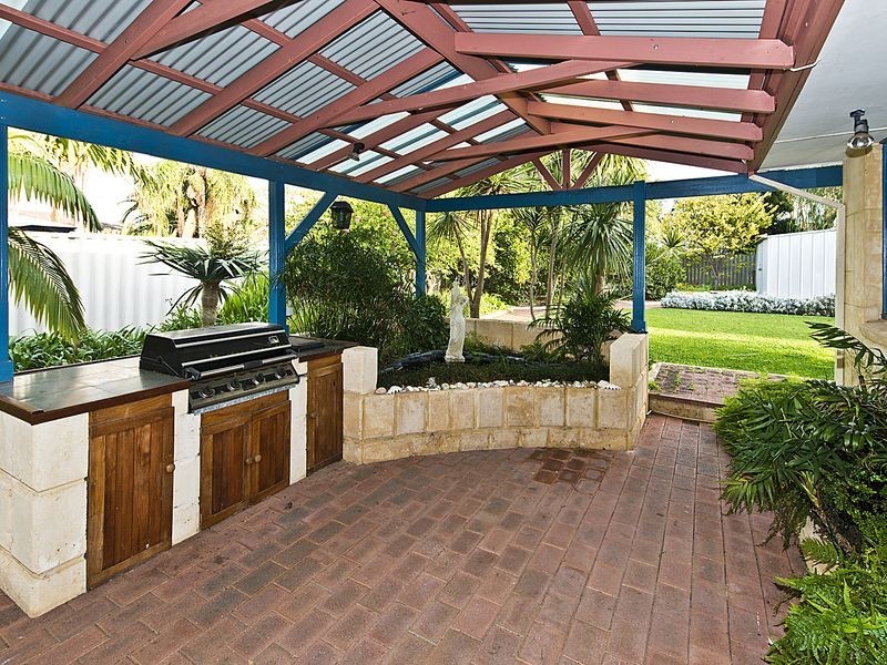 26 Coleman Road, Calista WA 6167