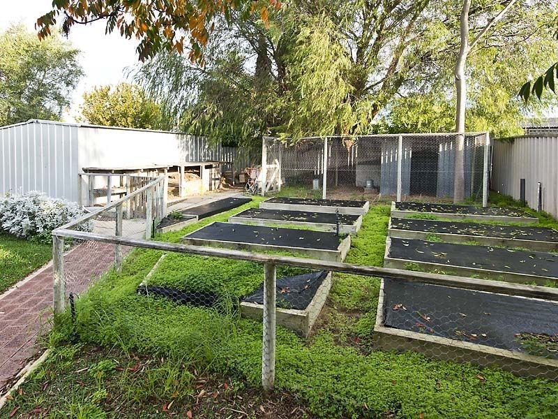 26 Coleman Road, Calista WA 6167