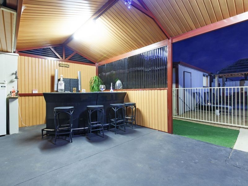 11 Mends Way, Waikiki WA 6169