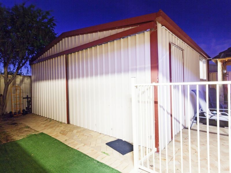 11 Mends Way, Waikiki WA 6169