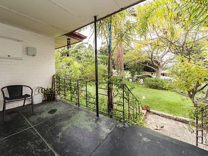 43 Medina Avenue, Medina WA 6167