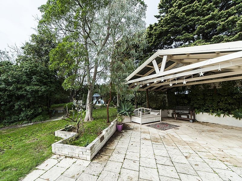 43 Medina Avenue, Medina WA 6167