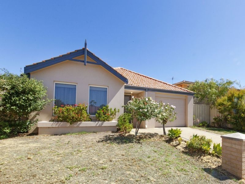 42 Maydwell Way, Calista WA 6167