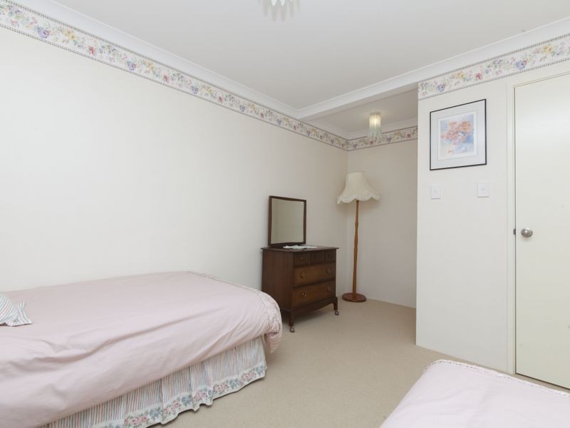 42 Maydwell Way, Calista WA 6167