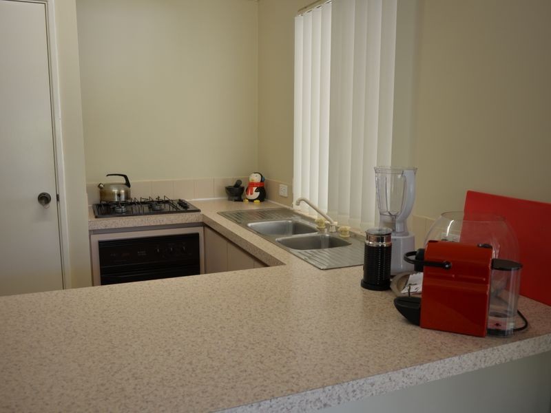 20 Dalrymple Drive, Leda WA 6170