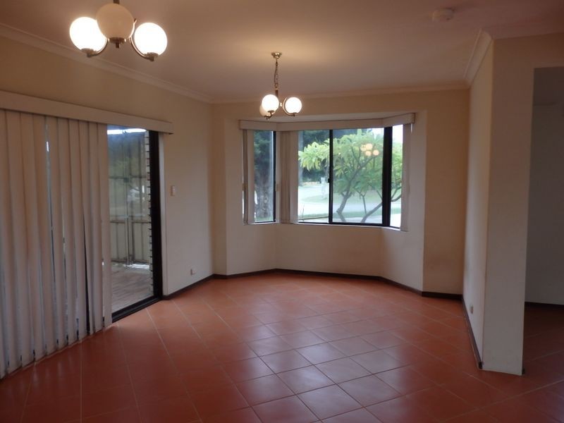 2 Fordred Place, Parmelia WA 6167