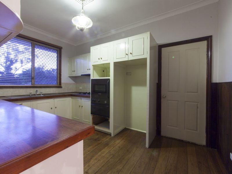 20 Grover Way, Medina WA 6167