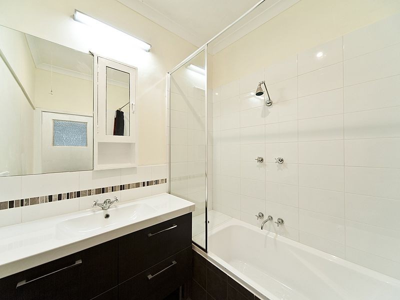 30 Munday Way, Medina WA 6167