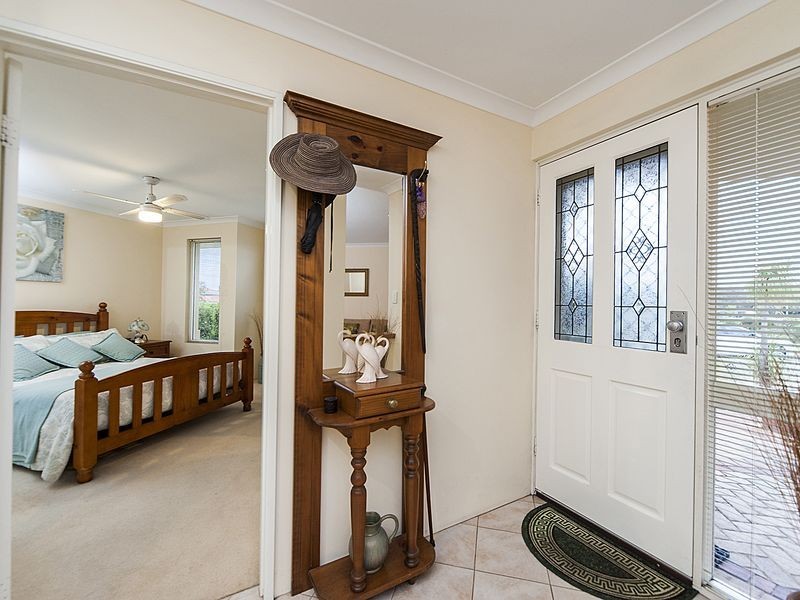 4 Chipperton Road, Bertram WA 6167