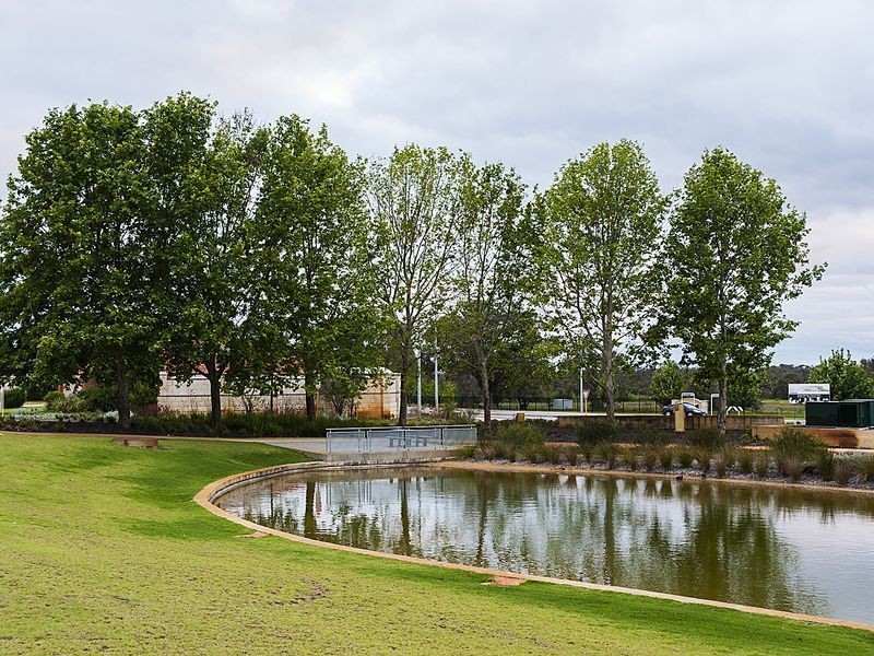 4 Chipperton Road, Bertram WA 6167